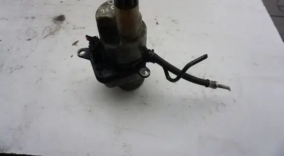 Volvo V50 Power steering pump 9N513K514AC