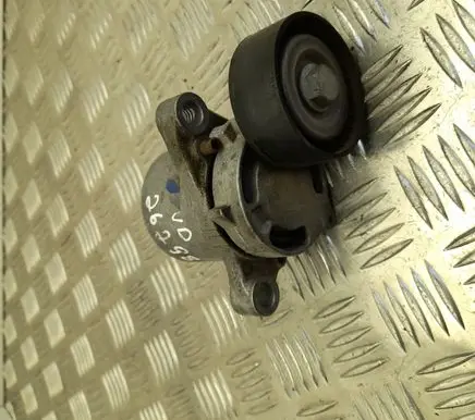 BMW 5 G30 G31 G38 Timing belt tensioner 1010342