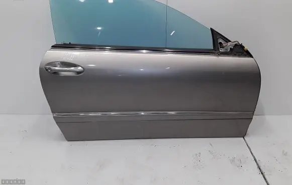 Mercedes-Benz CLK A209 C209 Front door