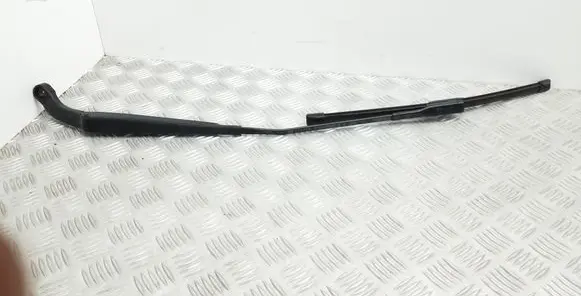 Audi A3 S3 8V Front wiper blade arm 8V2955407
