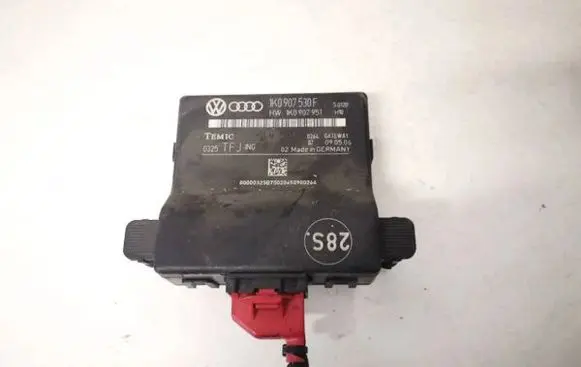 Volkswagen Golf Plus Door control unit/module 1k0907530f 1k0907951