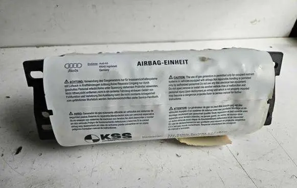 Audi A4 S4 B8 8K Passenger airbag 1007897 J92K032094