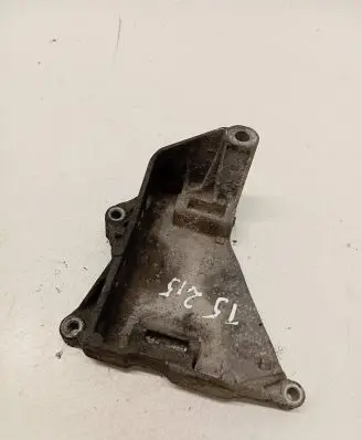 Volkswagen Transporter - Caravelle T5 Engine mounting bracket 070903143C