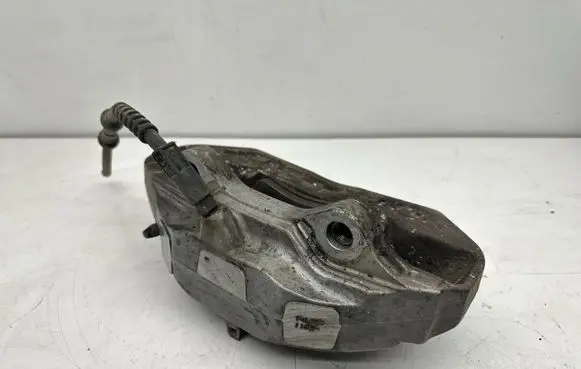Mercedes-Benz S W222 Front brake caliper 20B40008002A