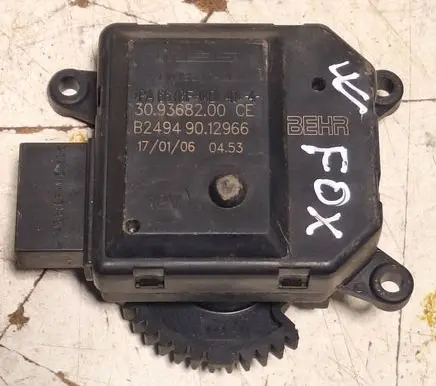 Volkswagen Fox Air flap motor/actuator 309368200 017060 7010604