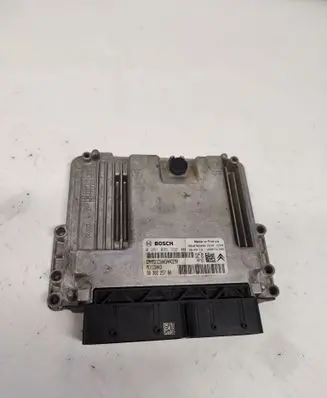 Citroen C4 Cactus Engine control unit/module 9830225780