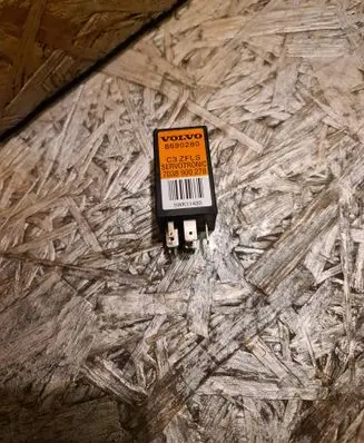 Volvo V70 Other relay 8690280 7038900278 5WK11430