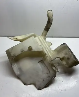 Ford Mondeo MK IV Windshield washer fluid reservoir/tank 6M2117B613 7S7117B613 6M2113K163
