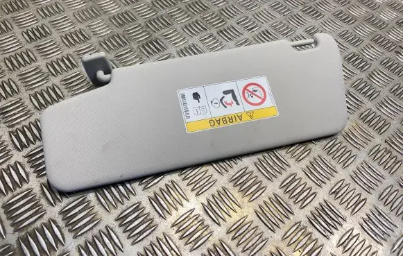 Mercedes-Benz E W212 Sun visor