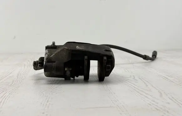 Audi A1 Front brake caliper 305MCW