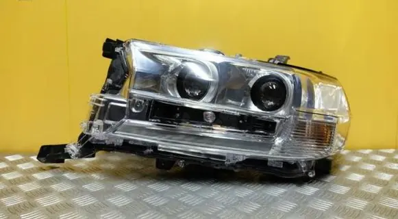 Toyota Land Cruiser (J150) Headlight/headlamp TOYOTA-LANDCRUISER 2842