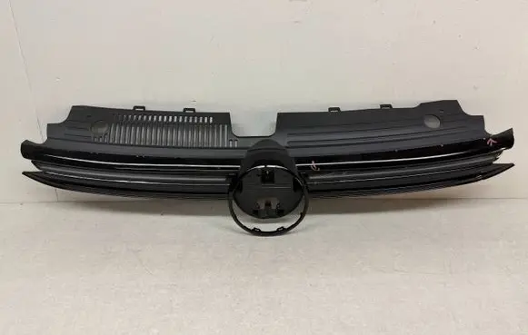Volkswagen Golf VIII Front grill 5H0853651BE 5H0853651