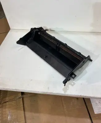 Audi A8 S8 D2 4D Other engine bay part