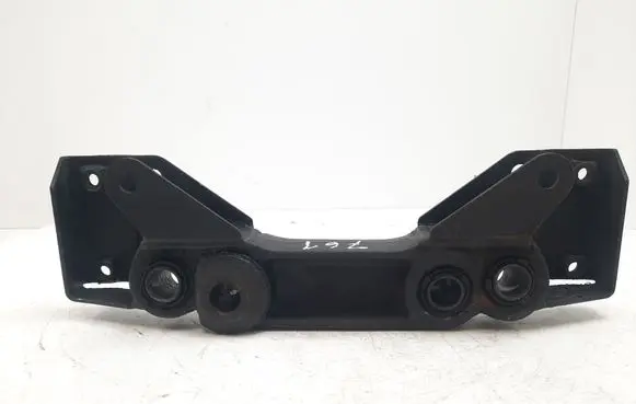 Jaguar XJ X300 Rear differential/diff mount bracket CAC9034F