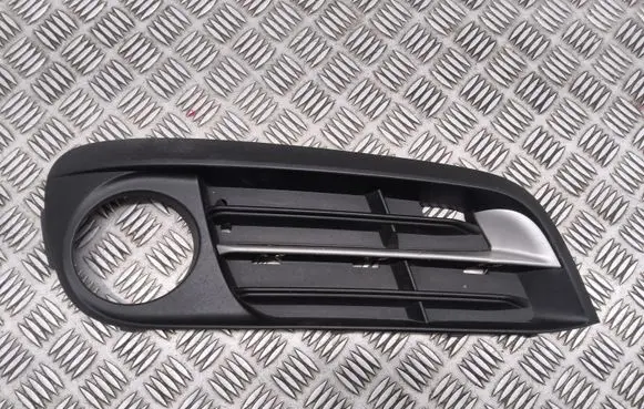 BMW 5 F10 F11 Front fog light trim/grill 7342412 114600153