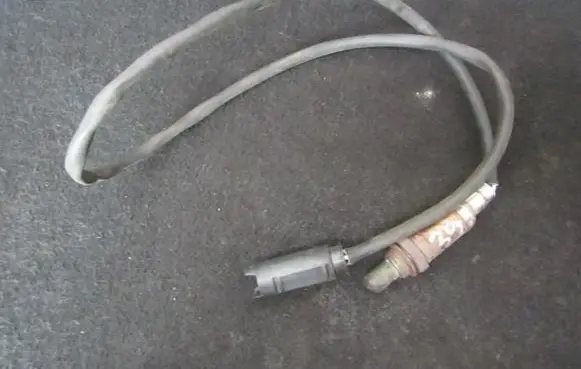 BMW 5 E39 Lambda probe sensor 0258005109 11781433940.9