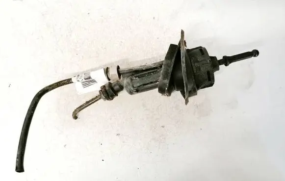 Ford C-MAX I Clutch master cylinder 