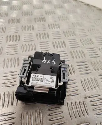Audi Q7 4M Windshield/windscreen camera 4M0907217E