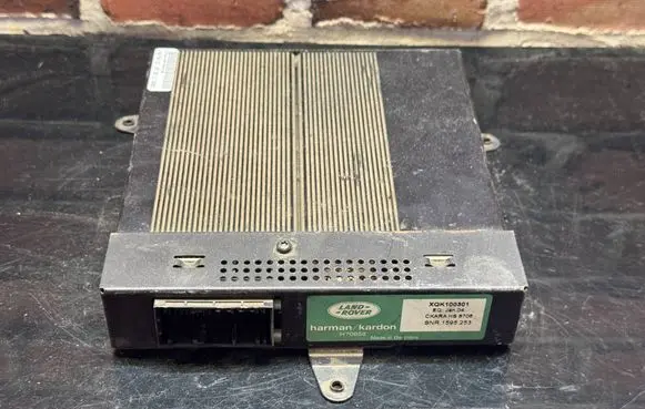 Land Rover Freelander Sound amplifier XQK100301 H70858
