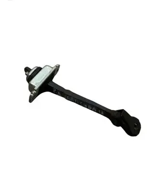 Chevrolet Captiva Rear door check strap stopper