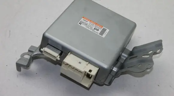 Toyota Auris 150 Power steering control unit/module 8965002630
