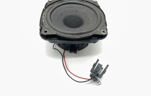 Jaguar XJ X40 Panel speaker DBC6435