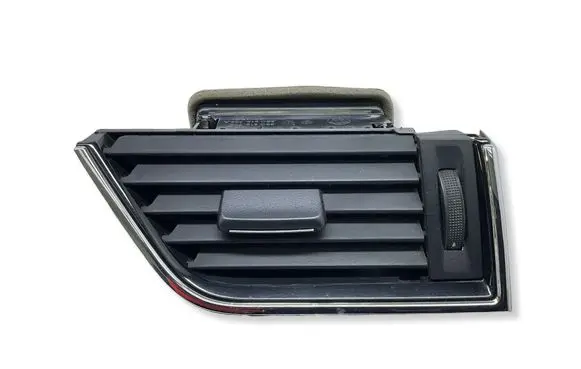 Skoda Octavia Mk3 (5E) Dashboard side air vent grill/cover trim 5E0819702 5E0819702A
