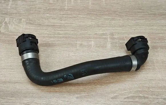 BMW 4 G22 G23 G24 G26 Engine coolant pipe/hose 8473704