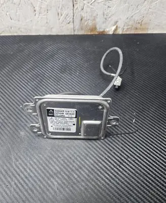 Dodge Challenger Headlight ballast module Xenon CHVA9D010419 NZM2004 DR3D3S2000
