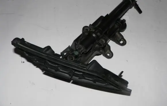 Jeep Grand Cherokee Headlight washer spray nozzle 68223029AA