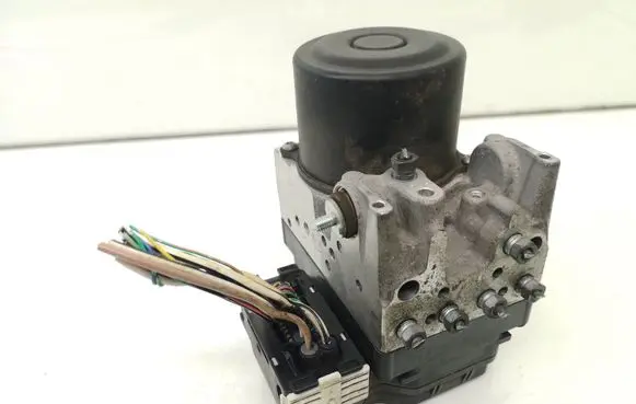 Lexus IS 220D-250-350 ABS Pump 4454053240 8954153110 1338008650