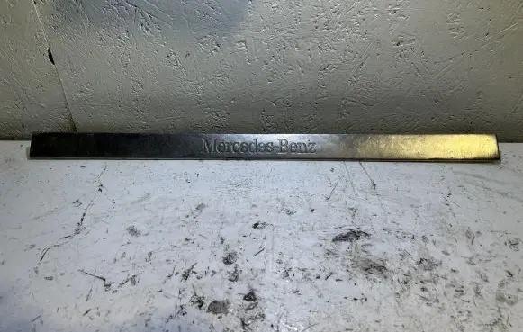 Mercedes-Benz ML W163 Front sill trim cover