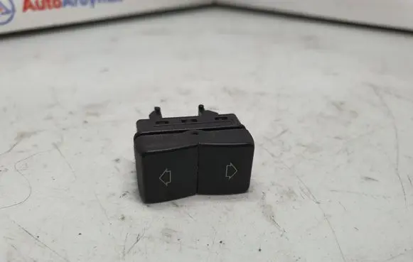 BMW 5 E39 Seat control switch 8352732 61318352732