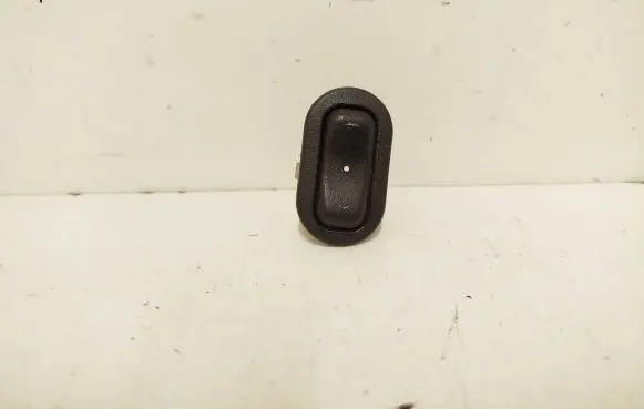 Opel Zafira A Electric window control switch