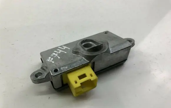 Ford Fiesta Other control units/modules 6920473 F744