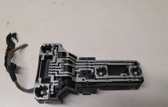 Volkswagen PASSAT B5 Tail light bulb cover holder 3B9945257