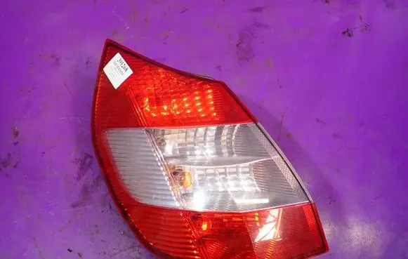 Renault Scenic II - Grand scenic II Rear/tail lights 