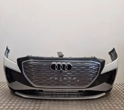 Audi Q4 e-tron Front bumper
