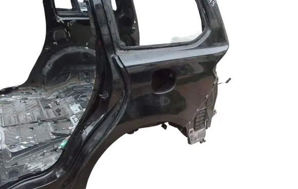Ford Galaxy Rear quarter panel 2103301