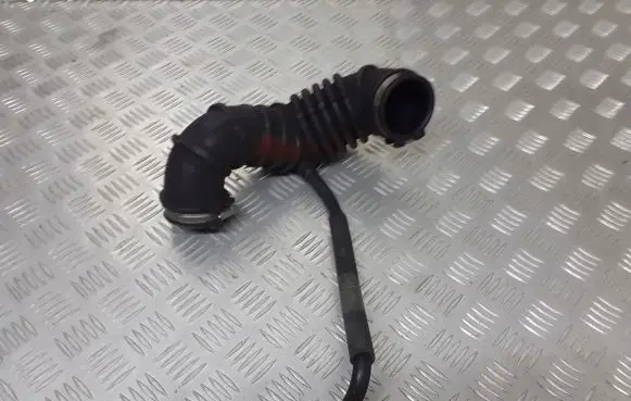 Mitsubishi Colt CZ3 Air intake hose/pipe