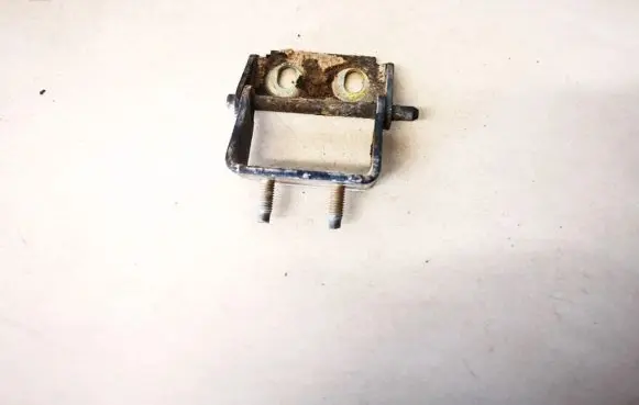 Ford Mondeo Mk III Tailgate/trunk/boot hinge