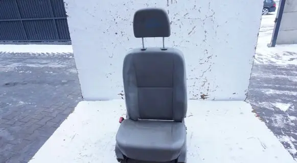 Volkswagen Crafter Front driver seat 