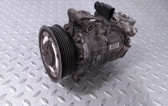 Audi A7 S7 4G Air conditioning (A/C) compressor (pump) 4M0820803J