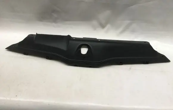 Skoda Kamiq Radiator trim 657853343A