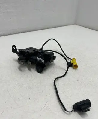 BMW 2 F45 Engine bonnet/hood lock/catch 7376978 737697802