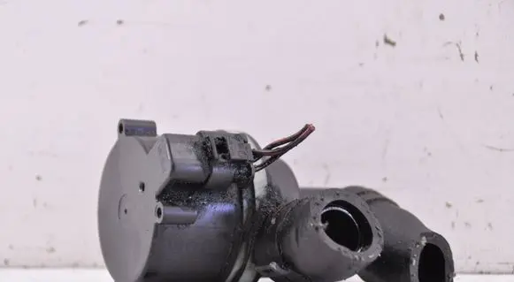 Volkswagen Touran I Electric auxiliary coolant/water pump 5N0965561A