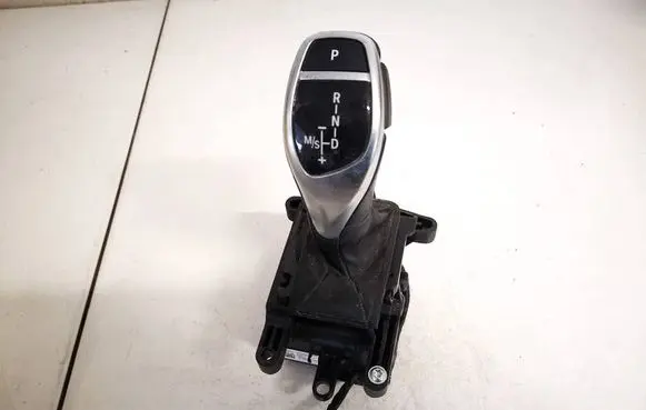 BMW 5 GT F07 Gear shifter/selector 929690701