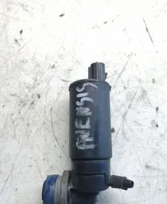 Toyota Avensis T250 Windscreen/windshield washer pump