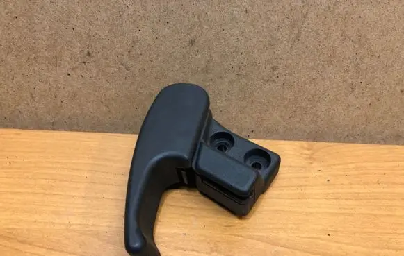 Audi A3 S3 8L Engine bonnet (hood) release handle 1H1823533