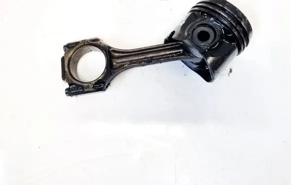 Audi A4 S4 B5 8D Piston with connecting rod